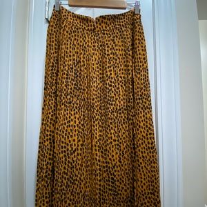 J.Crew pleated leopard print. Size 8, never wore, ankle length.